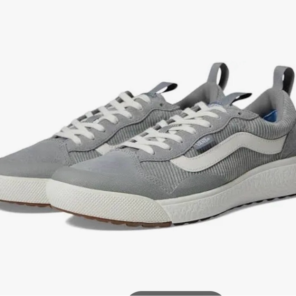 NWOT Vans Ultrarange EXO SE Shoes  Men 6.5
Women 8